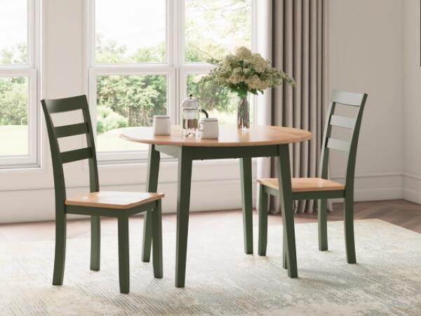 Gesthaven 3 pc Dining Set in Green