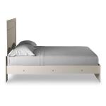 Stelsie King Panel Bed - Image 6