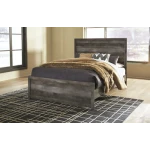 Wynnlow Queen Panel Bed